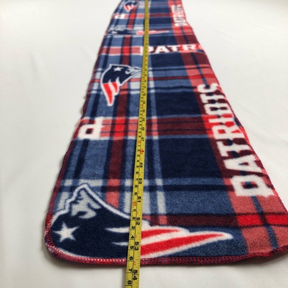 New England Patriots Fleece Scarf - Picture 2 of 3